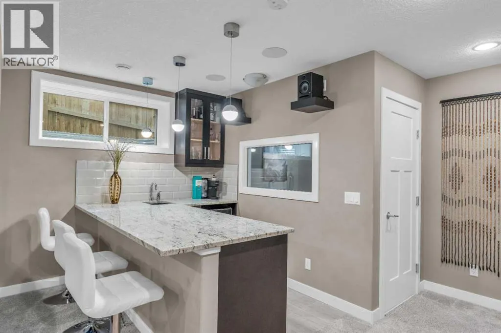 30 Everhollow Green SW