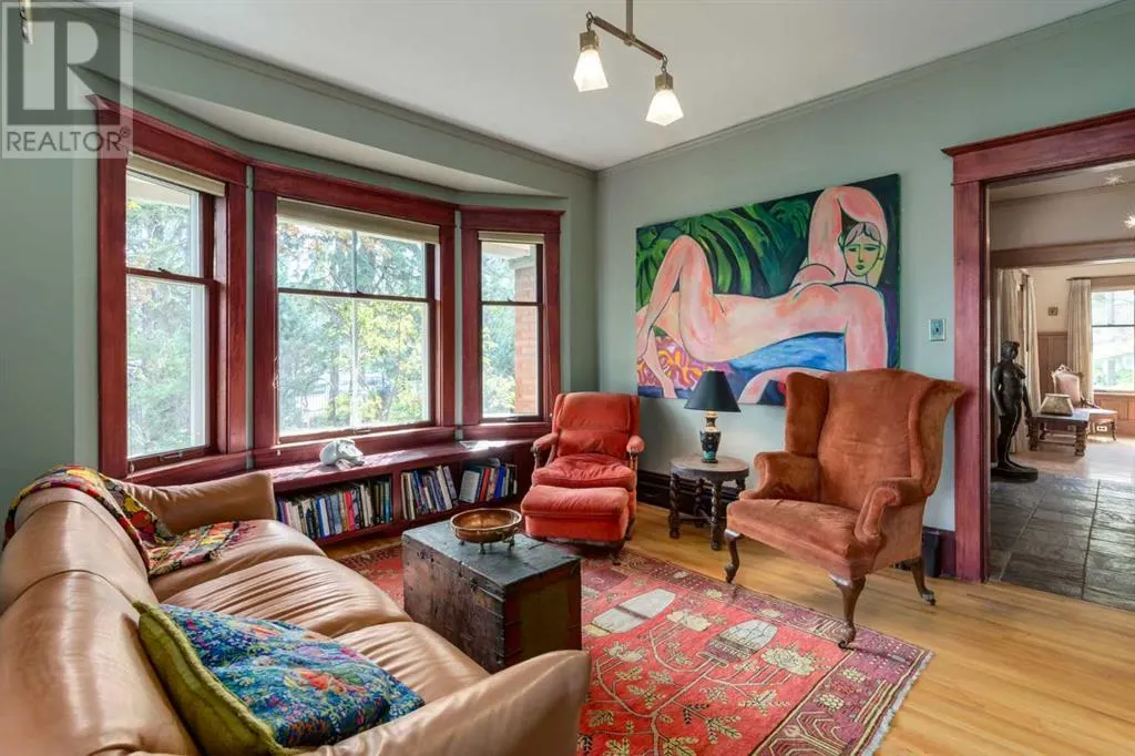 2209 Carleton Street SW