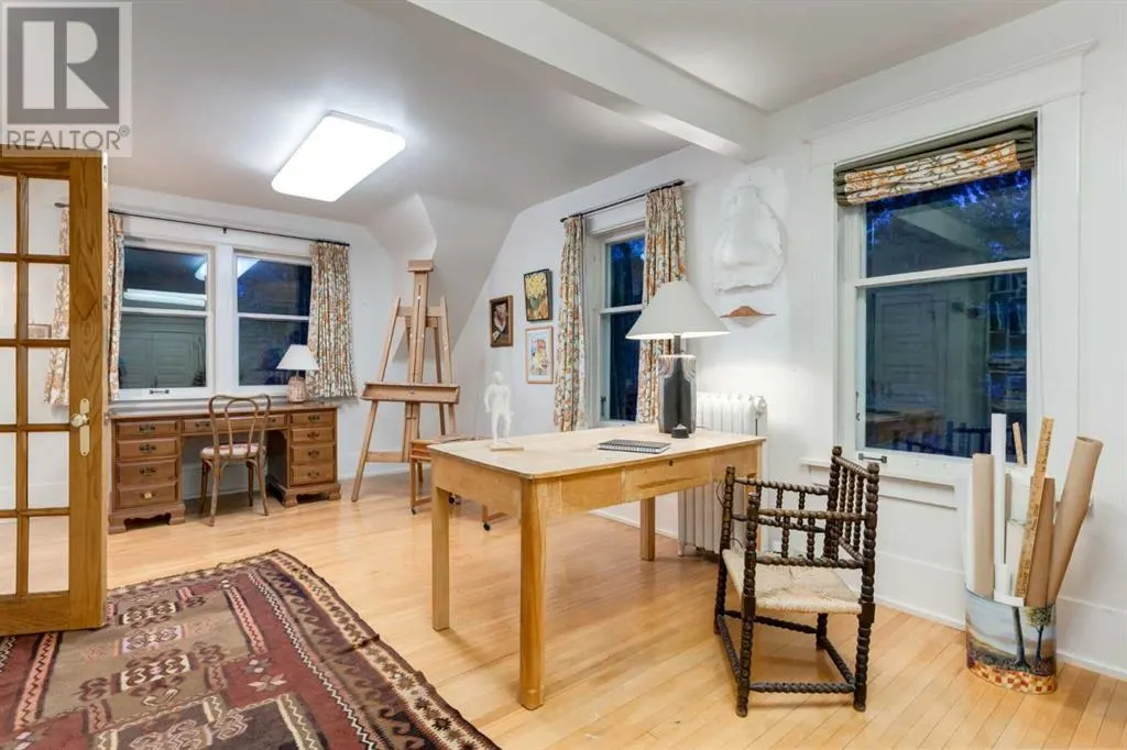 2209 Carleton Street SW