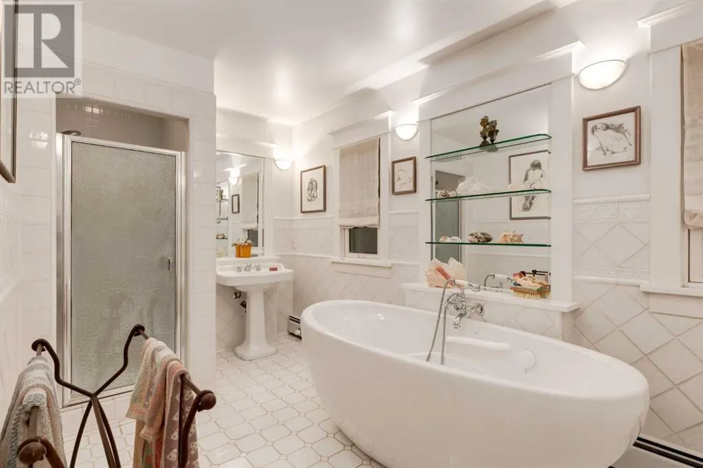2209 Carleton Street SW