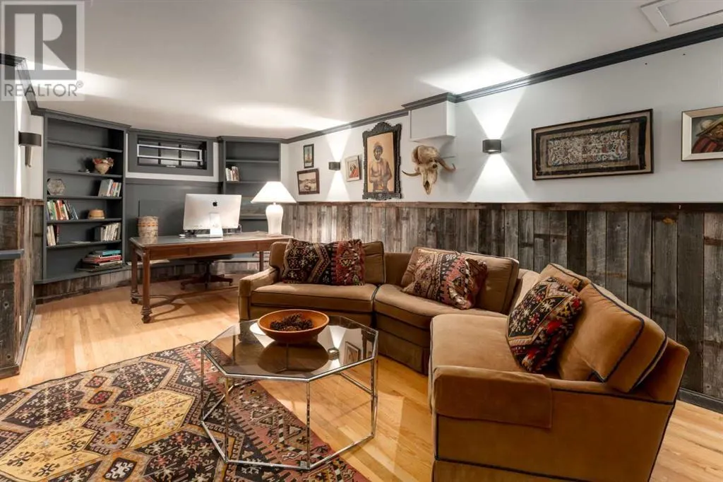 2209 Carleton Street SW