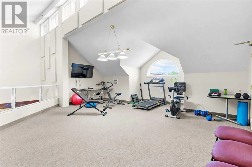 2327, 1818 Simcoe Boulevard SW