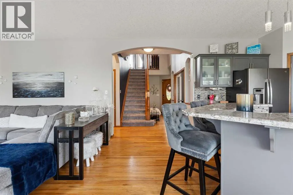 16 Bow Ridge Drive
