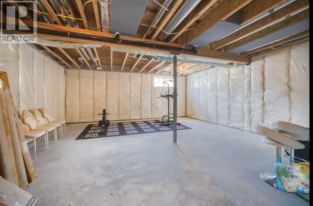 53 Magnolia Terrace SE