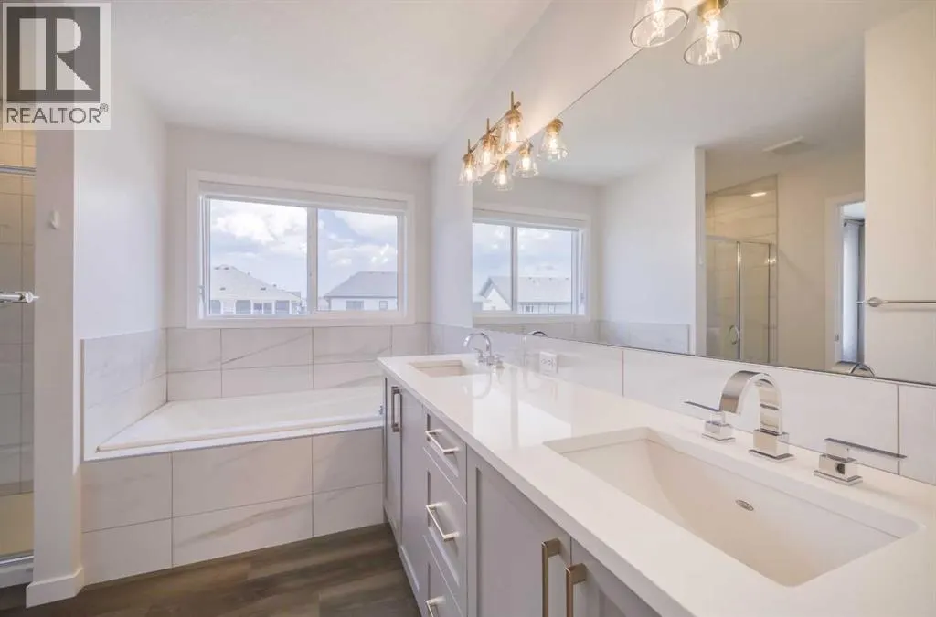53 Magnolia Terrace SE