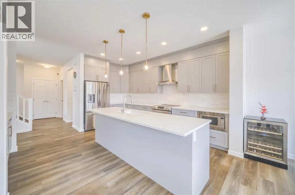53 Magnolia Terrace SE