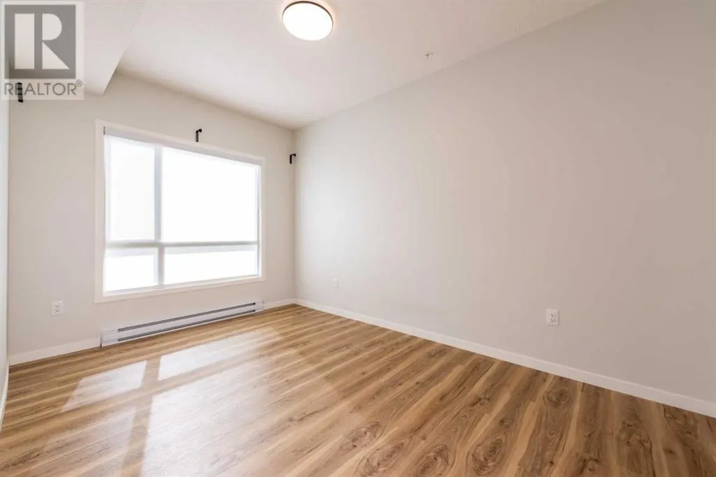 2401, 220 Seton Grove SE