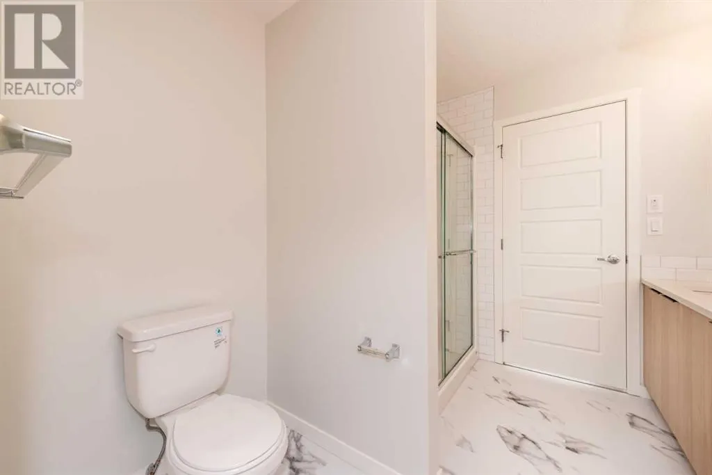 2401, 220 Seton Grove SE