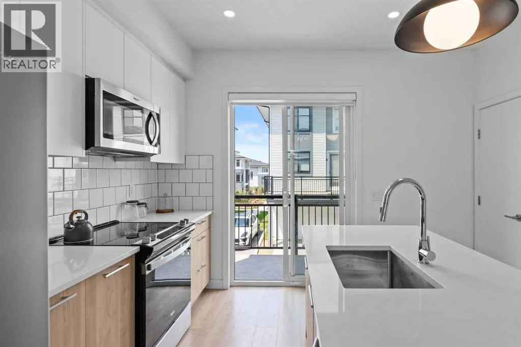 519, 857 Belmont Drive SW