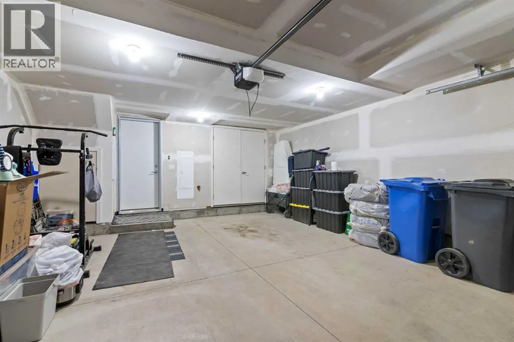 519, 857 Belmont Drive SW