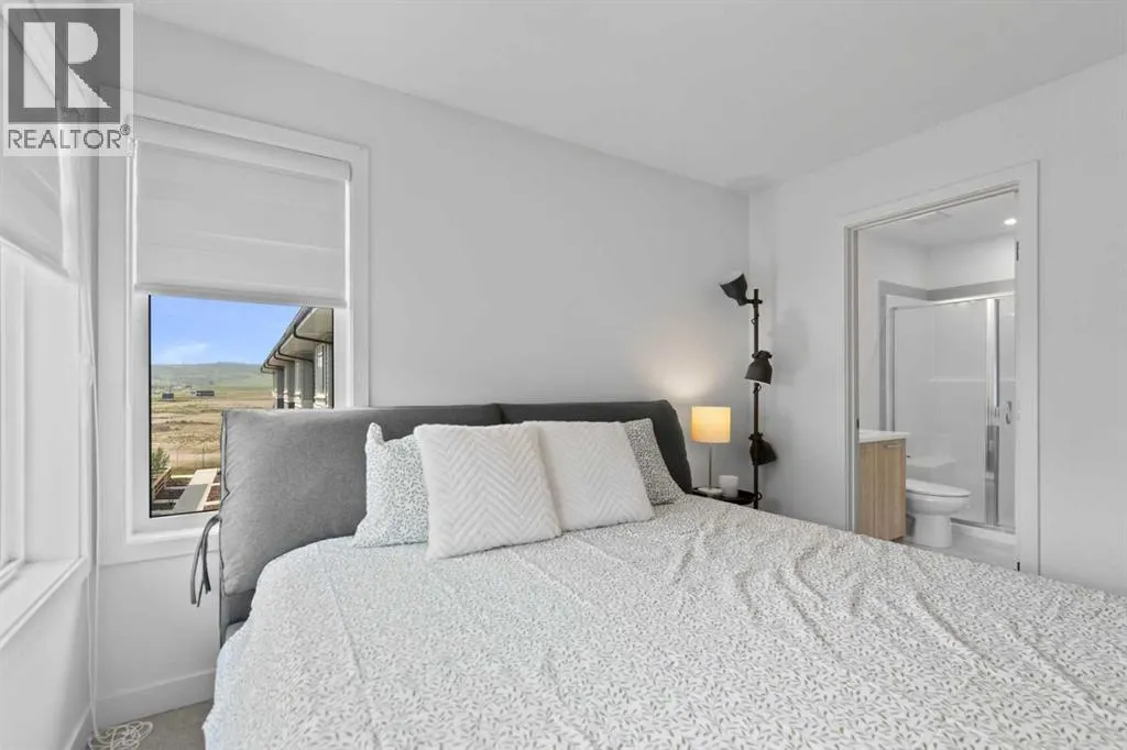 519, 857 Belmont Drive SW
