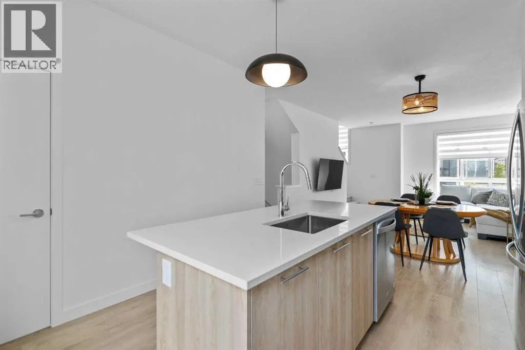 519, 857 Belmont Drive SW