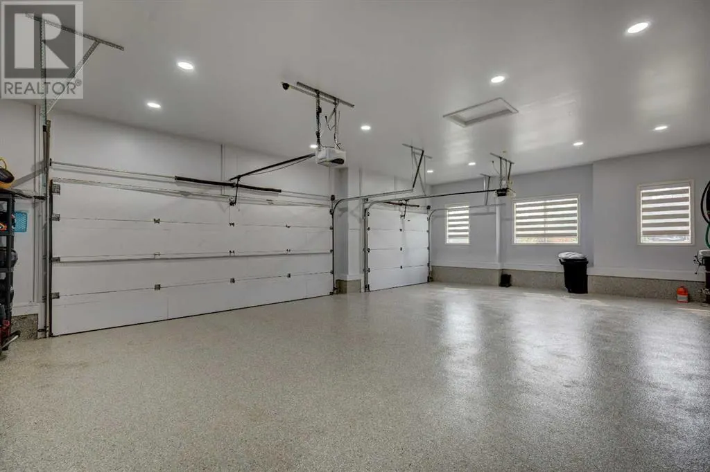 2 Cranridge Heights SE