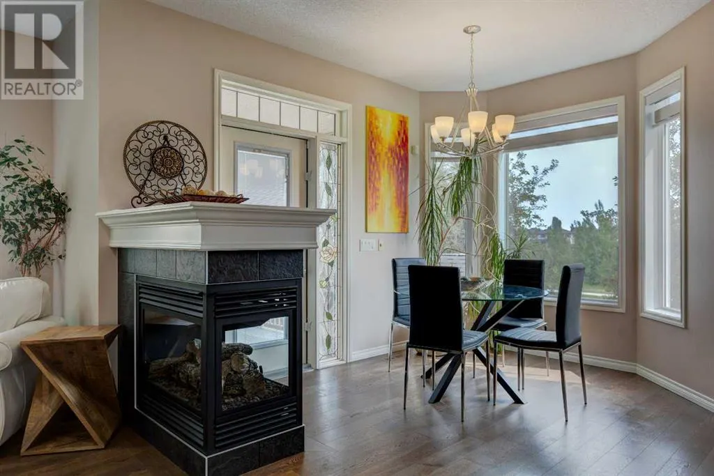 2 Cranridge Heights SE