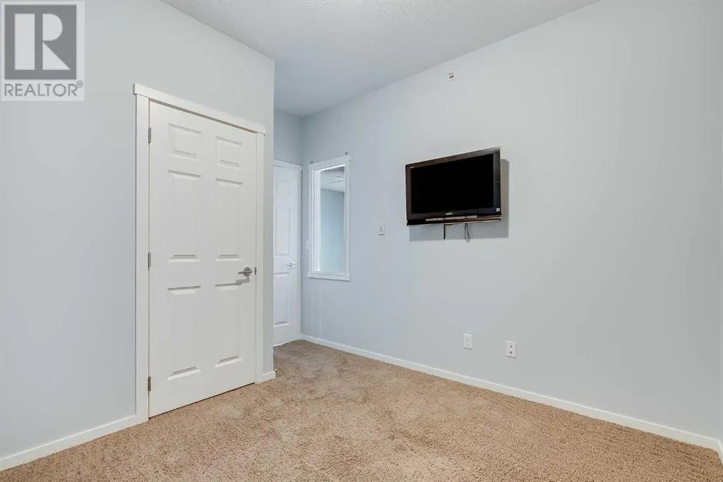 1405, 99 Copperstone Park SE