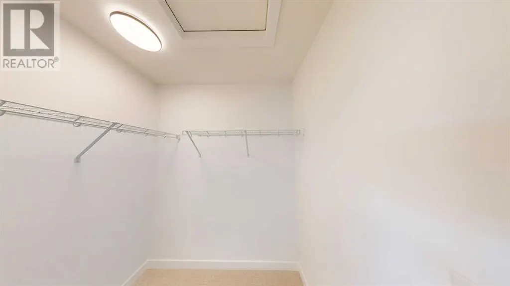 302, 280 Chelsea Road