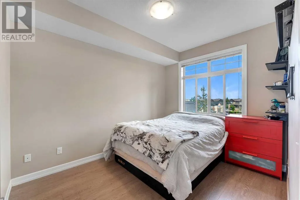 311, 117 Copperpond Common SE