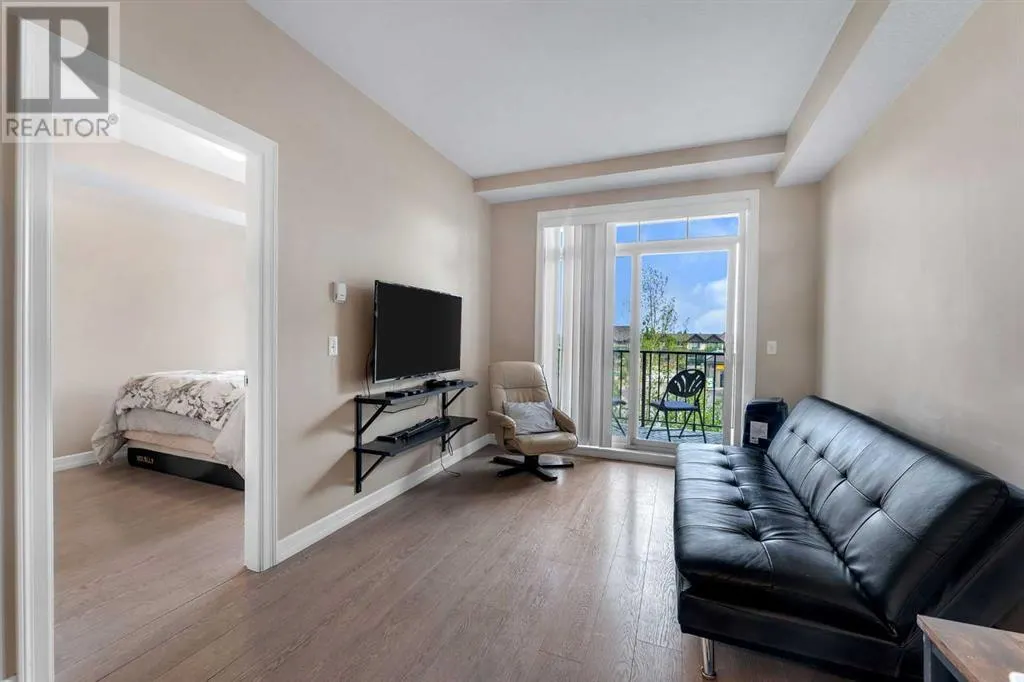 311, 117 Copperpond Common SE