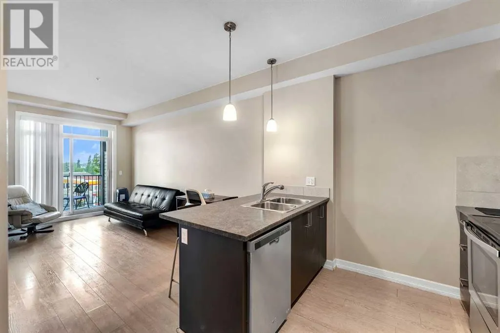 311, 117 Copperpond Common SE