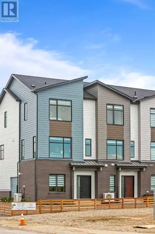 86, 903 Mahogany Boulevard SE