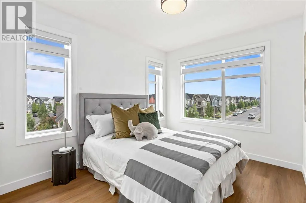 86, 903 Mahogany Boulevard SE