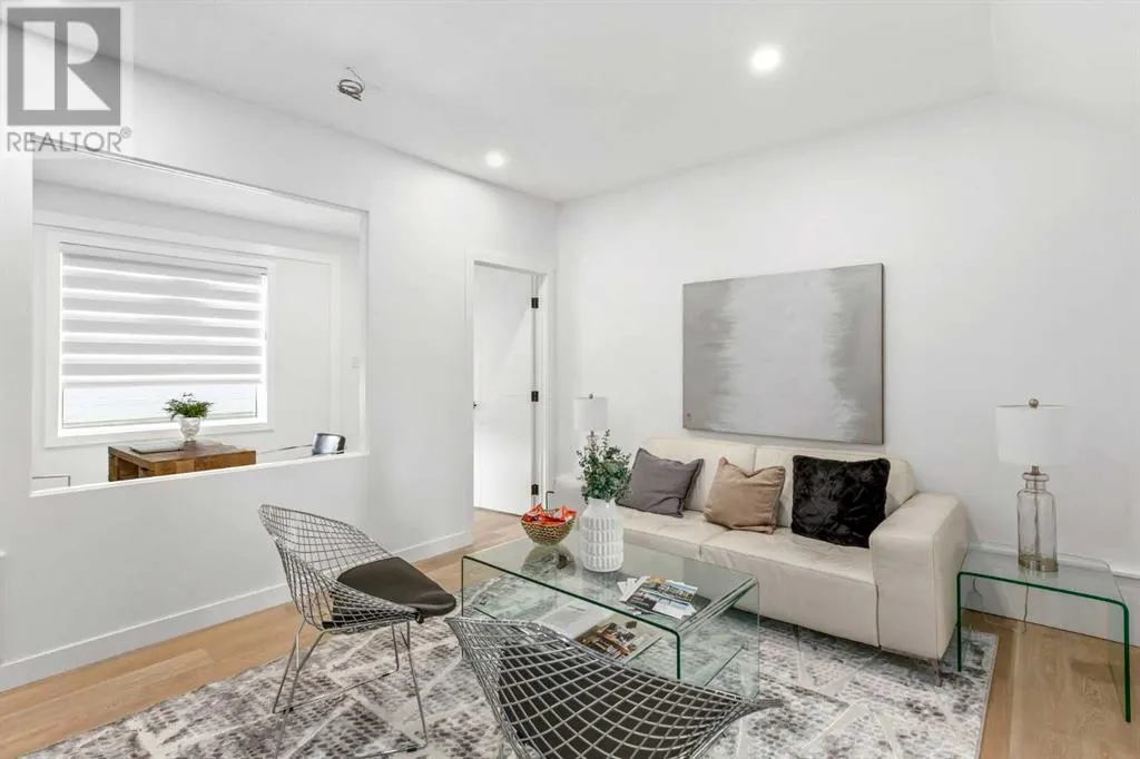 86, 903 Mahogany Boulevard SE