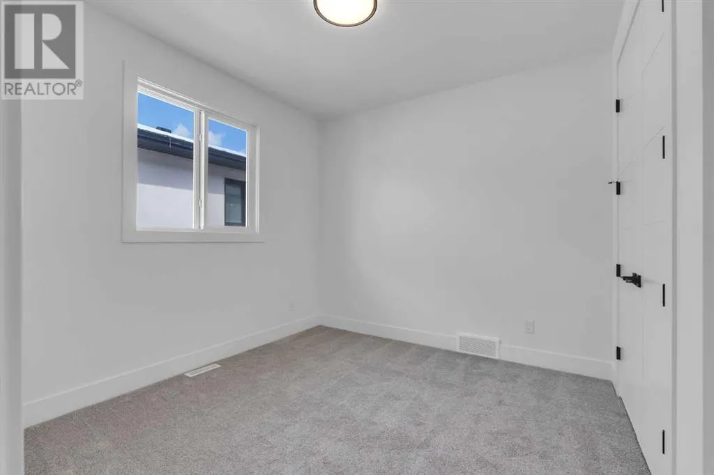 223 Kinniburgh Loop