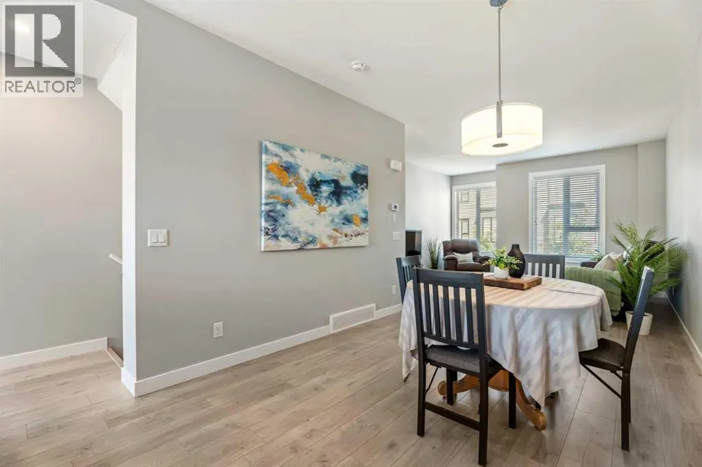 508 Drake Landing Wynd
