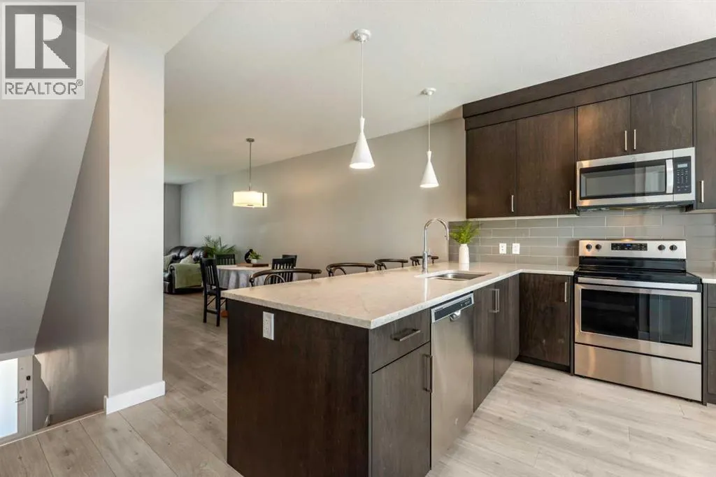 508 Drake Landing Wynd