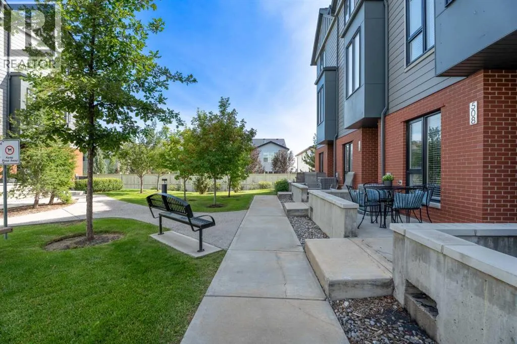 508 Drake Landing Wynd