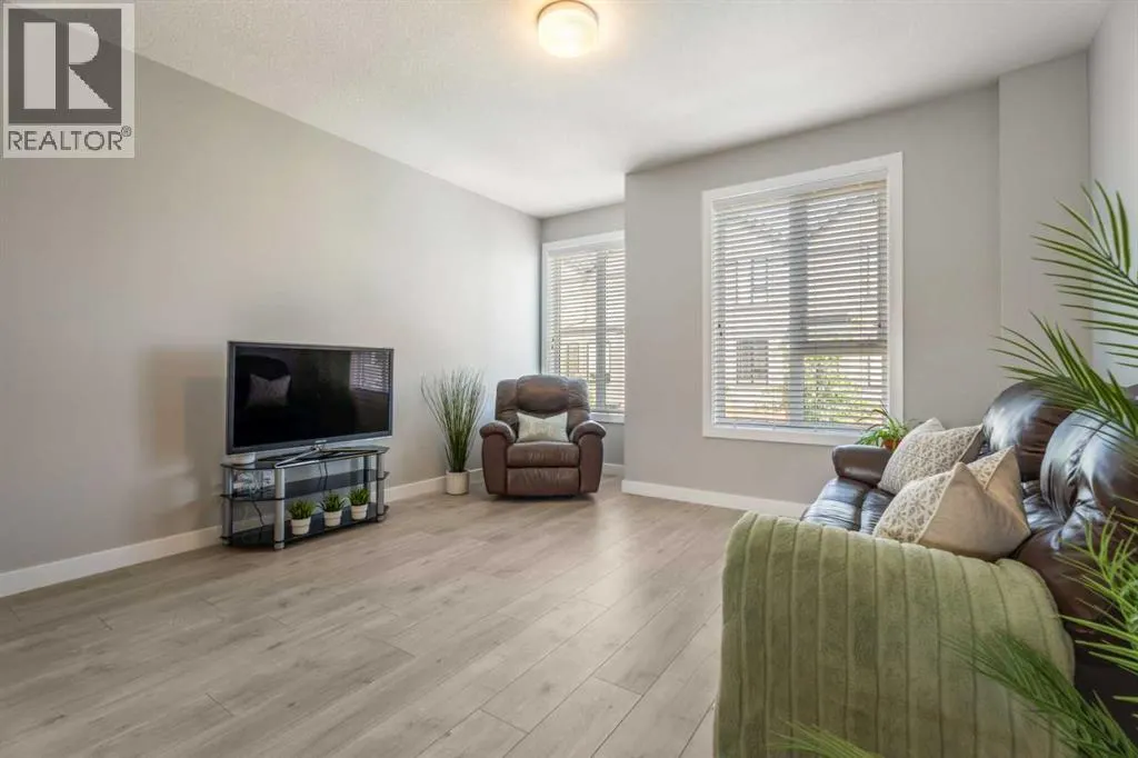 508 Drake Landing Wynd
