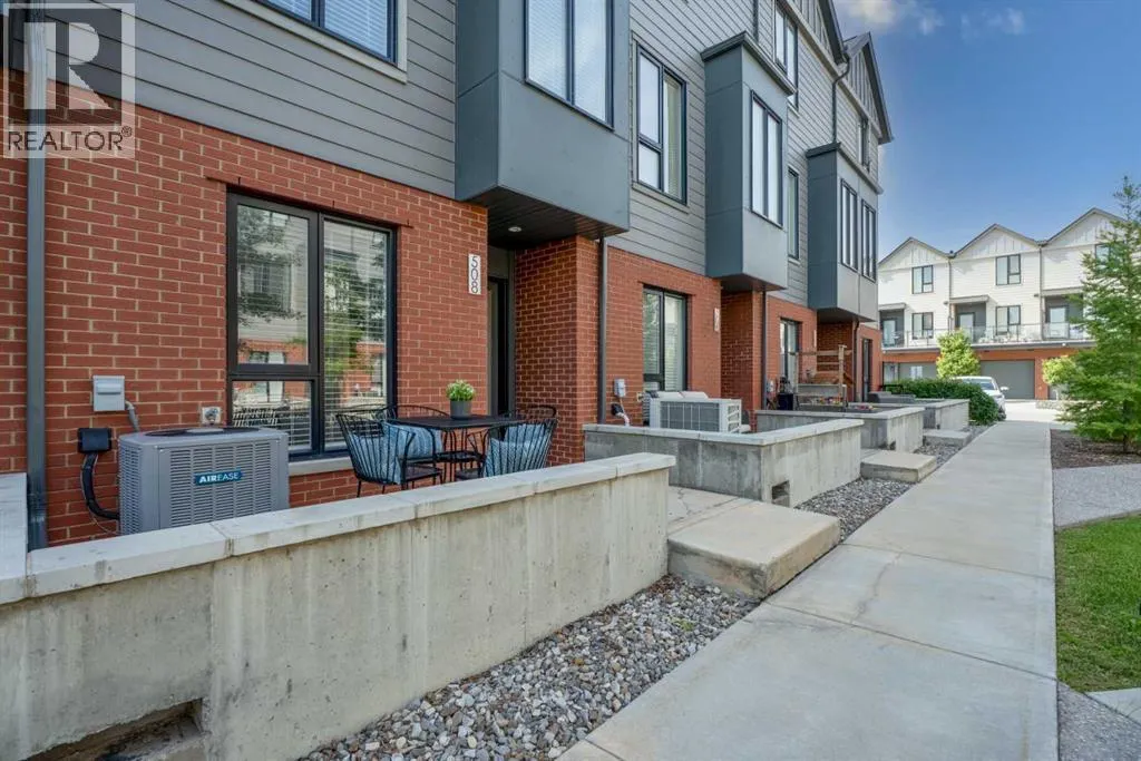 508 Drake Landing Wynd