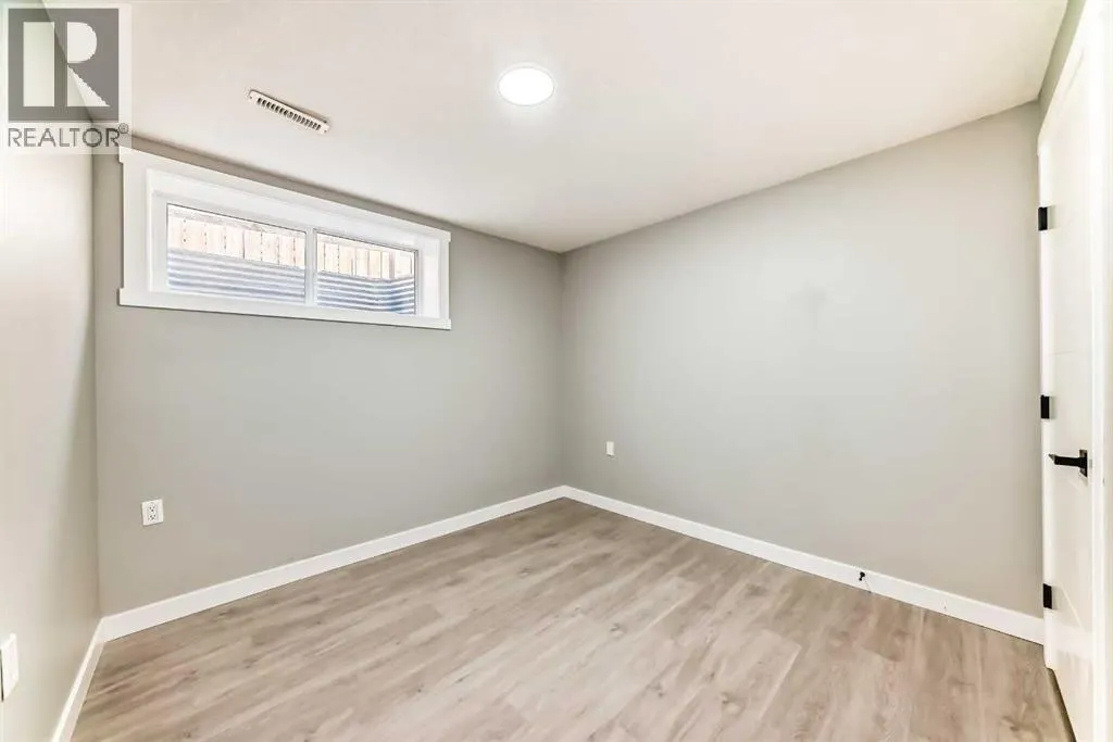 301 Brightonstone Green SE