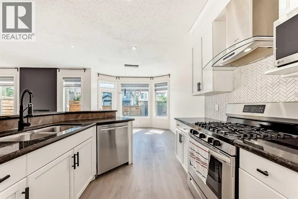 301 Brightonstone Green SE
