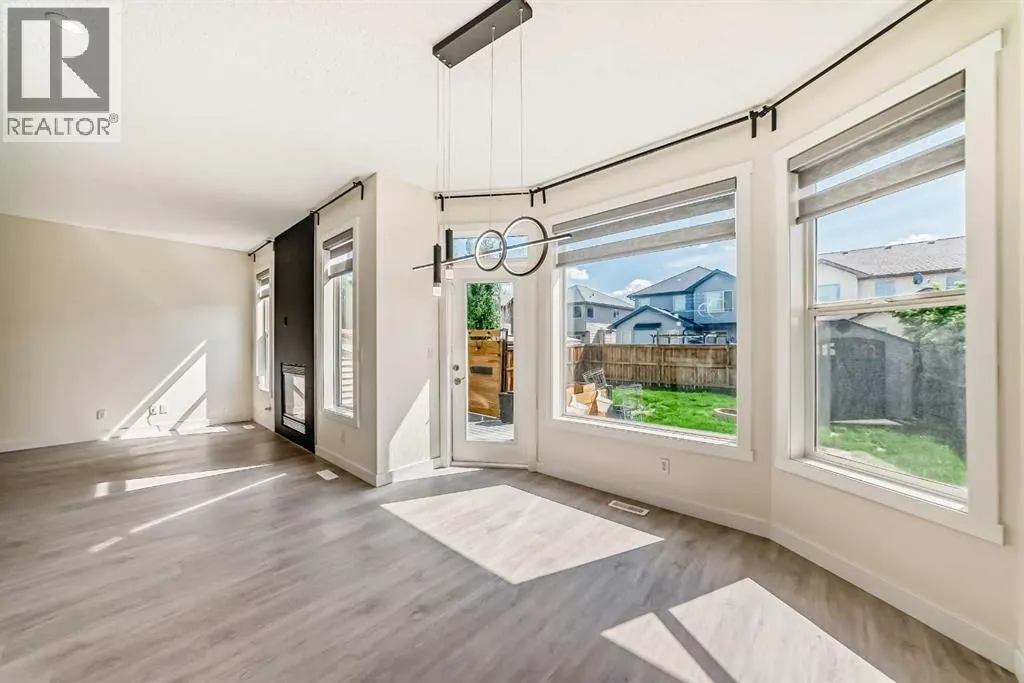 301 Brightonstone Green SE