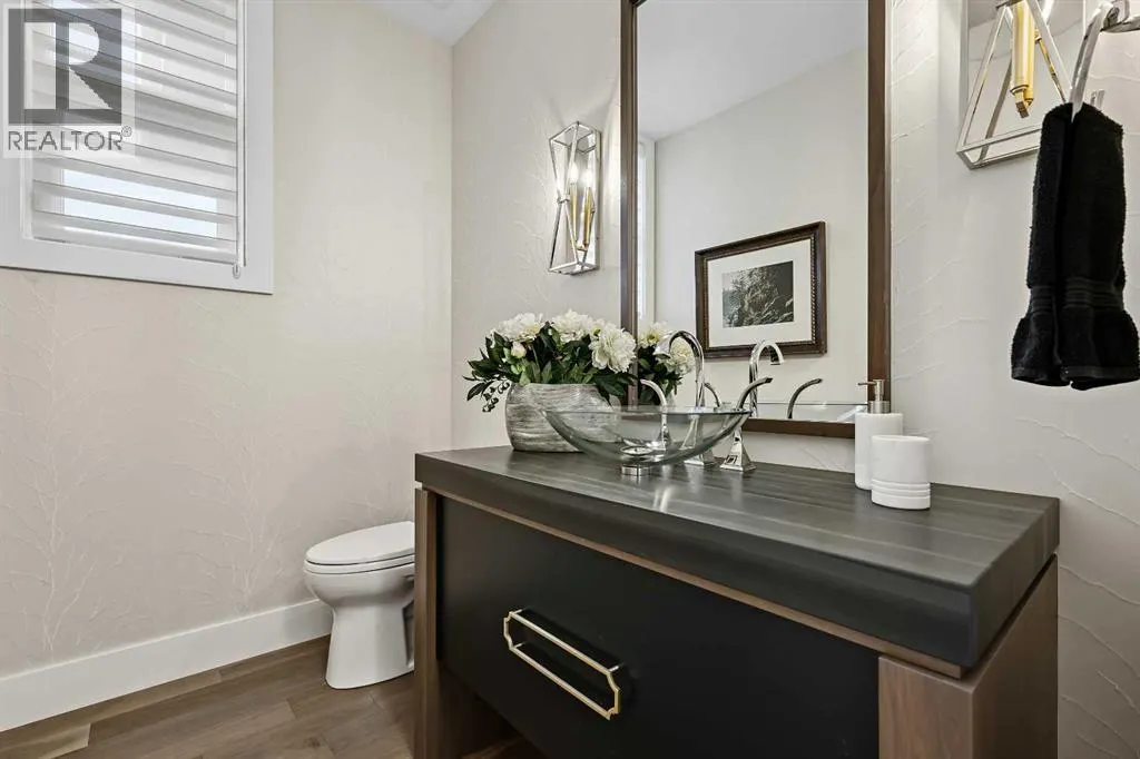 301, 23 Mahogany Circle SE