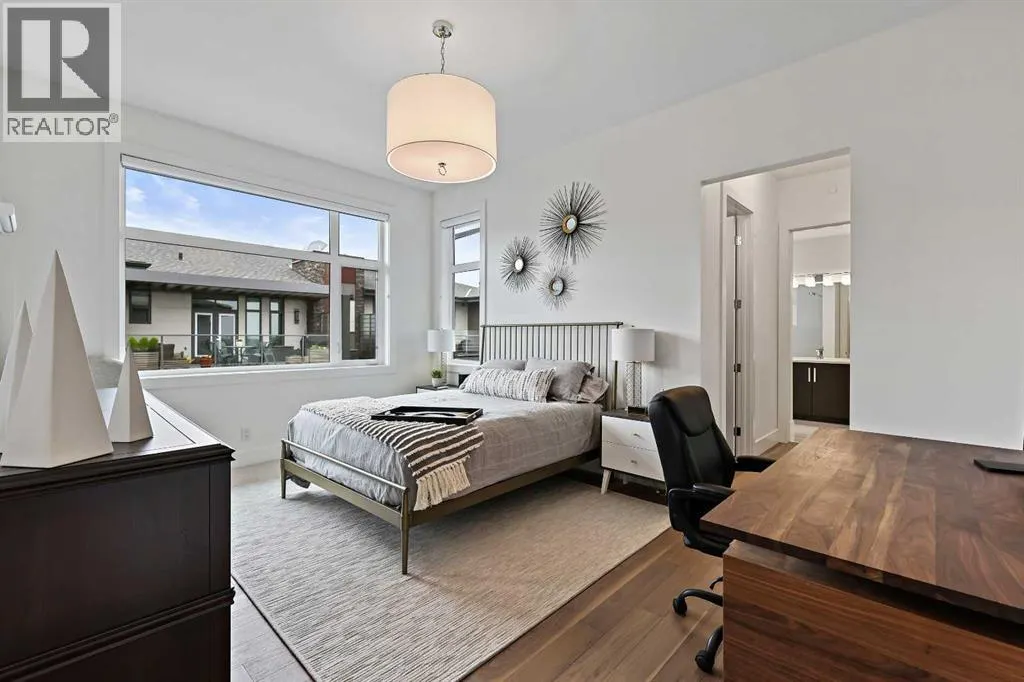 301, 23 Mahogany Circle SE