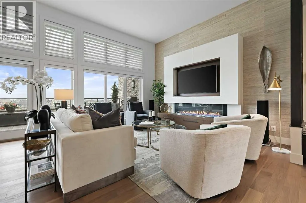 301, 23 Mahogany Circle SE
