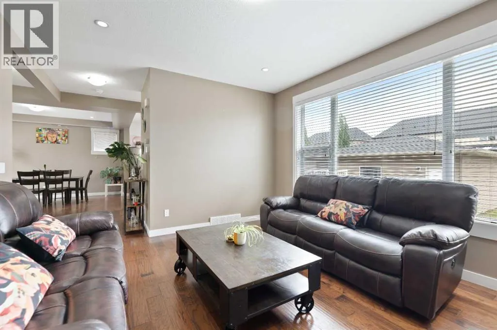 145 Rainbow Falls Glen