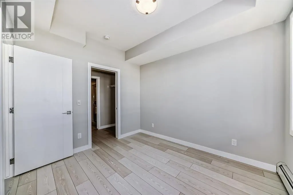 3201, 6 Merganser Drive W