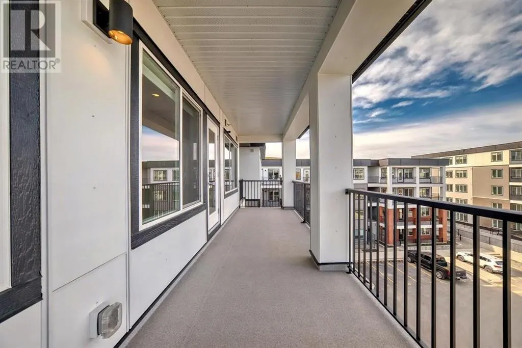 3201, 6 Merganser Drive W