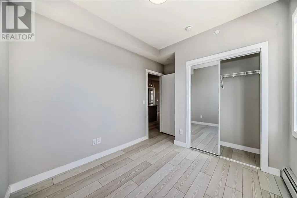 3201, 6 Merganser Drive W