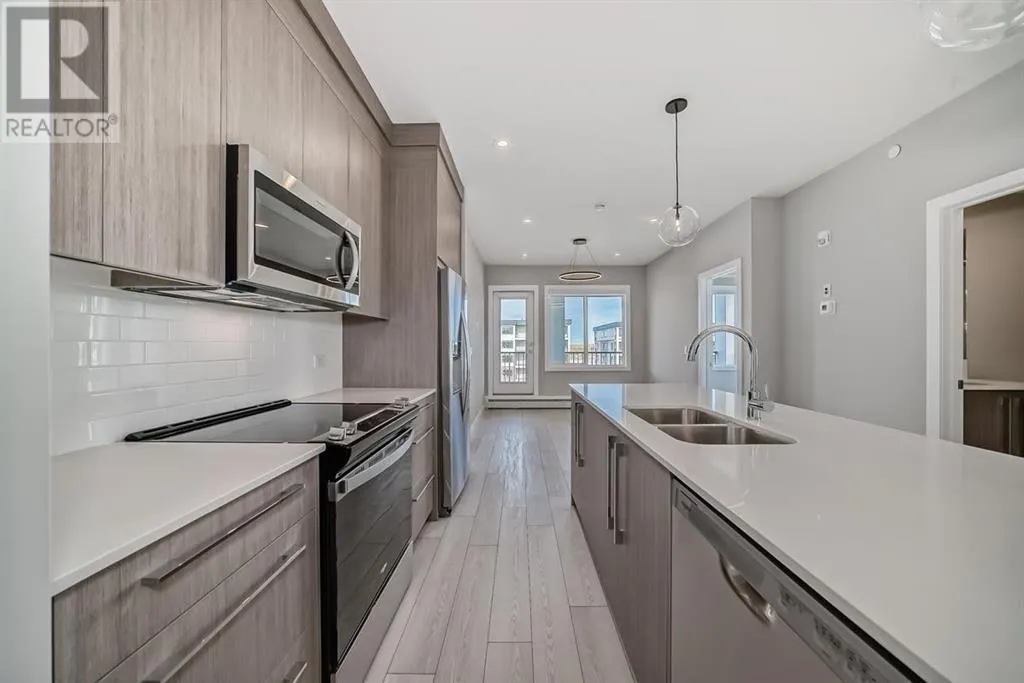 3201, 6 Merganser Drive W