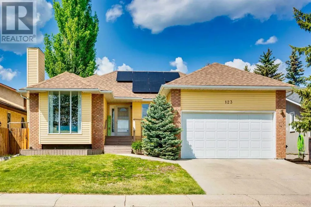 123 Woodbend Way