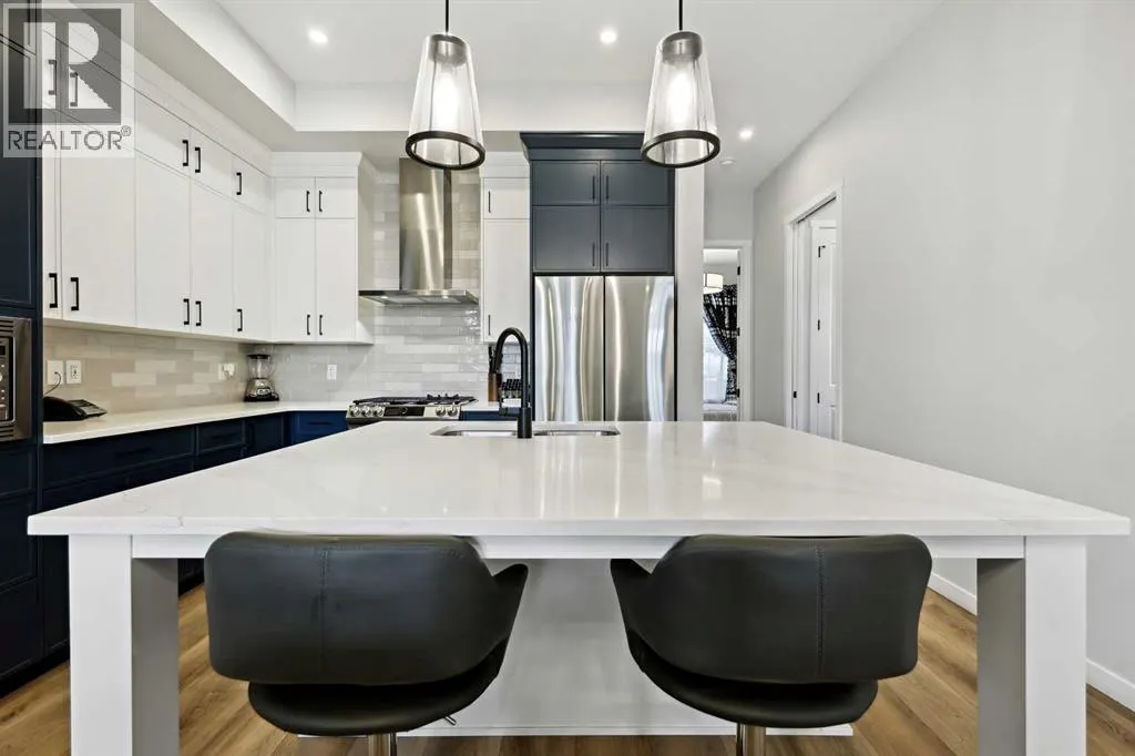 537 Marine Drive SE