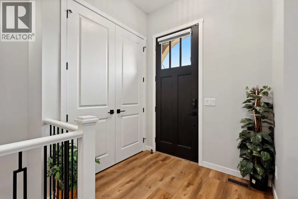 537 Marine Drive SE
