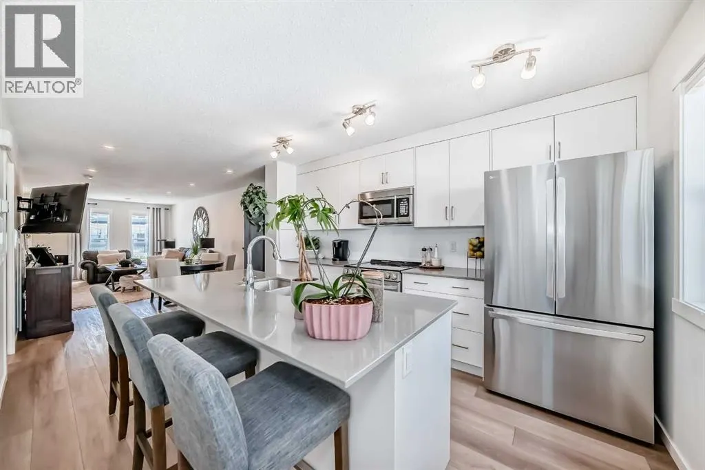 312 Cranbrook Square SE