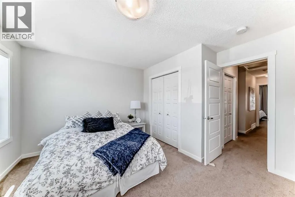 312 Cranbrook Square SE