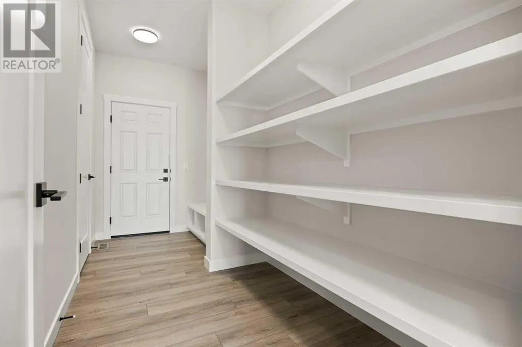 466 Kinniburgh Loop