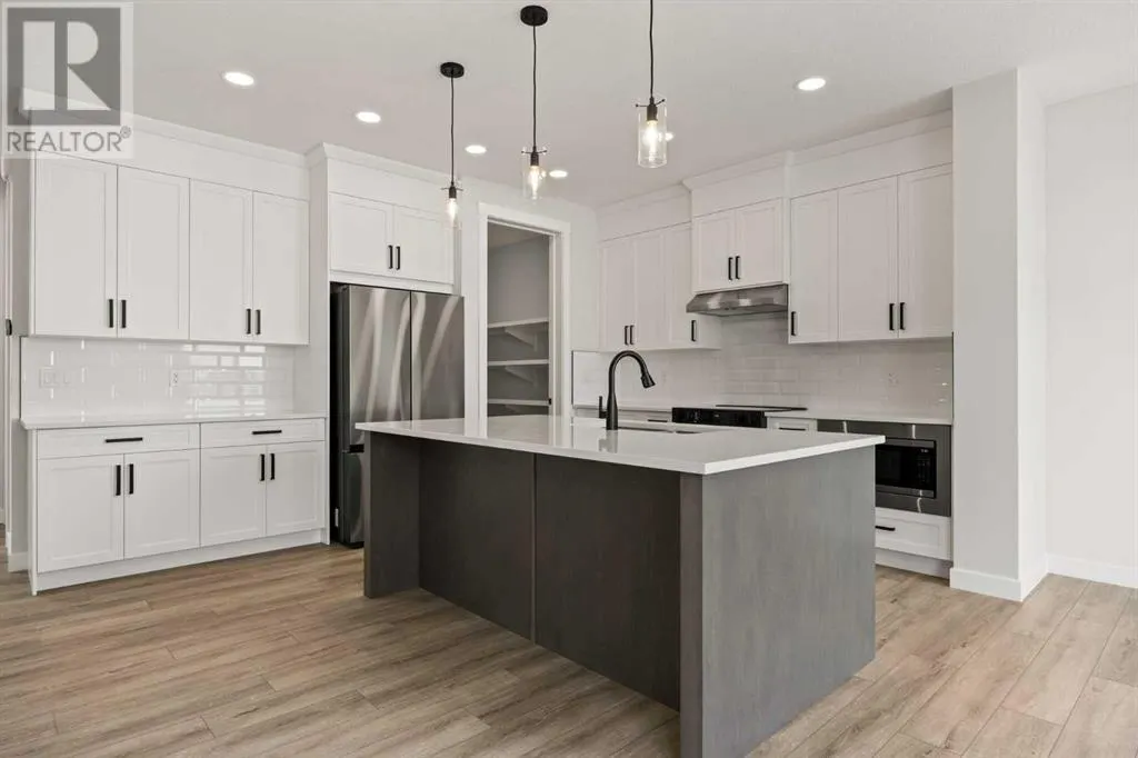 466 Kinniburgh Loop
